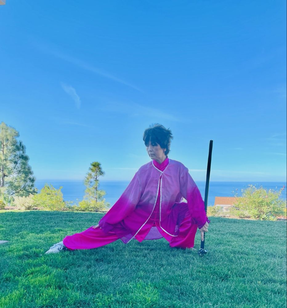 Tai Chi with Jennifer Lam Logo