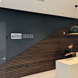Elite Health Center - Aventura - Office is super nice, love the lobby. It's clean and modern.