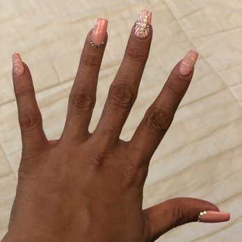 Quality Nails & Spa - Nail Salons Near Me - Long Beach, California