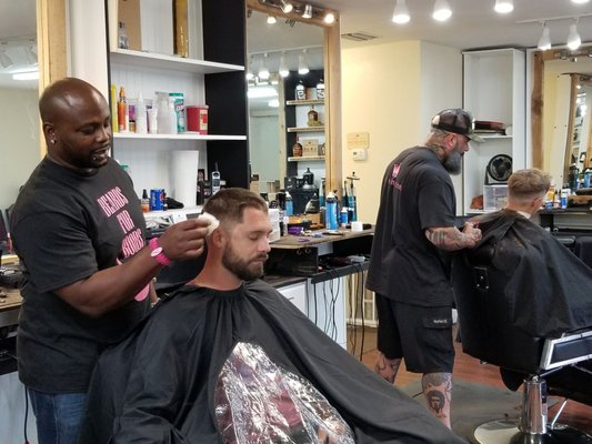 The King S Chair Barber Club 278 W King St Saint Augustine Fl Barbers Mapquest