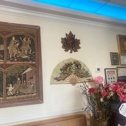 Thai Lotus Thai Cuisine - Beautifully decorated