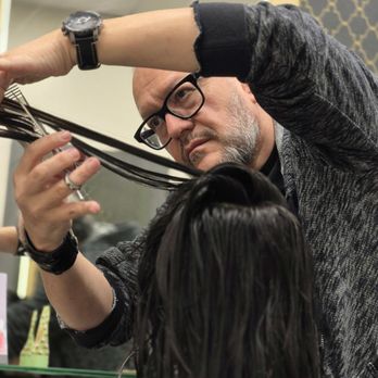 Sammy Master Hair - Signature haircut. - Hair Stylists Near Me - West Palm Beach, Florida Sammy Master Hair - Signature haircut. - Hair Stylists Near Me - West Palm Beach, Florida