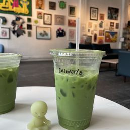 dessert honey dew matcha w oat milk
