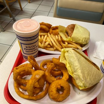 Bob's Burgers - patty melt, cheeseburger, onion rings, fries and a strawberry shake - Burgers Near Me - Westminster, California Bob's Burgers - patty melt, cheeseburger, onion rings, fries and a strawberry shake - Burgers Near Me - Westminster, California