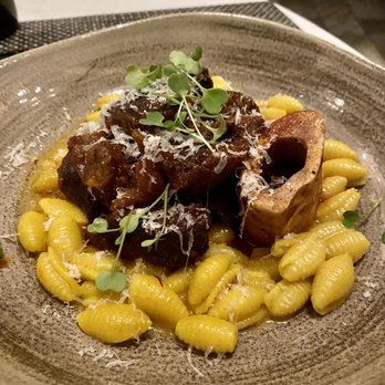 Bacchus Kitchen + Bar - Osso Bucco - very good! - American Near Me - Grapevine, Texas