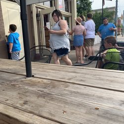 Boomtown Creamery - The streetside patio