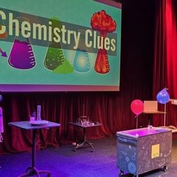 Science Center of Iowa - Chemistry Clues demonstration