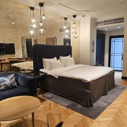 Amerikalinjen - Checking In. Nice Room.