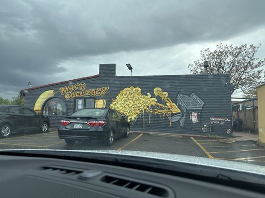 Mac & Cheezary by null