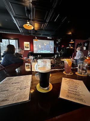 Lucky Enough Eat & Drink by null