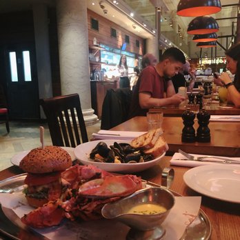 Burger & Lobster - Seafood Near Me - London, XGL
