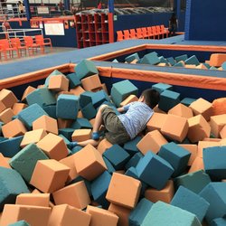 Flyers Trampoline - Foam pit