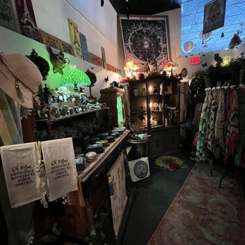 The Gnome Colony - Accessories Near Me - Glen Ellyn, Illinois