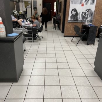 Lucchino's Hair Studio - Nail Salons Near Me - Miami, Florida Lucchino's Hair Studio - Nail Salons Near Me - Miami, Florida