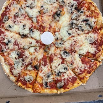 Pizza Pizza - Vegan Pizza with non dairy Cheeze with mushrooms - Pizza Near Me - Guelph, Ontario Pizza Pizza - Vegan Pizza with non dairy Cheeze with mushrooms - Pizza Near Me - Guelph, Ontario