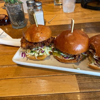 Benchmark Eatery - 3 Fried Chicken Sliders - New American Near Me - Santa Barbara, California