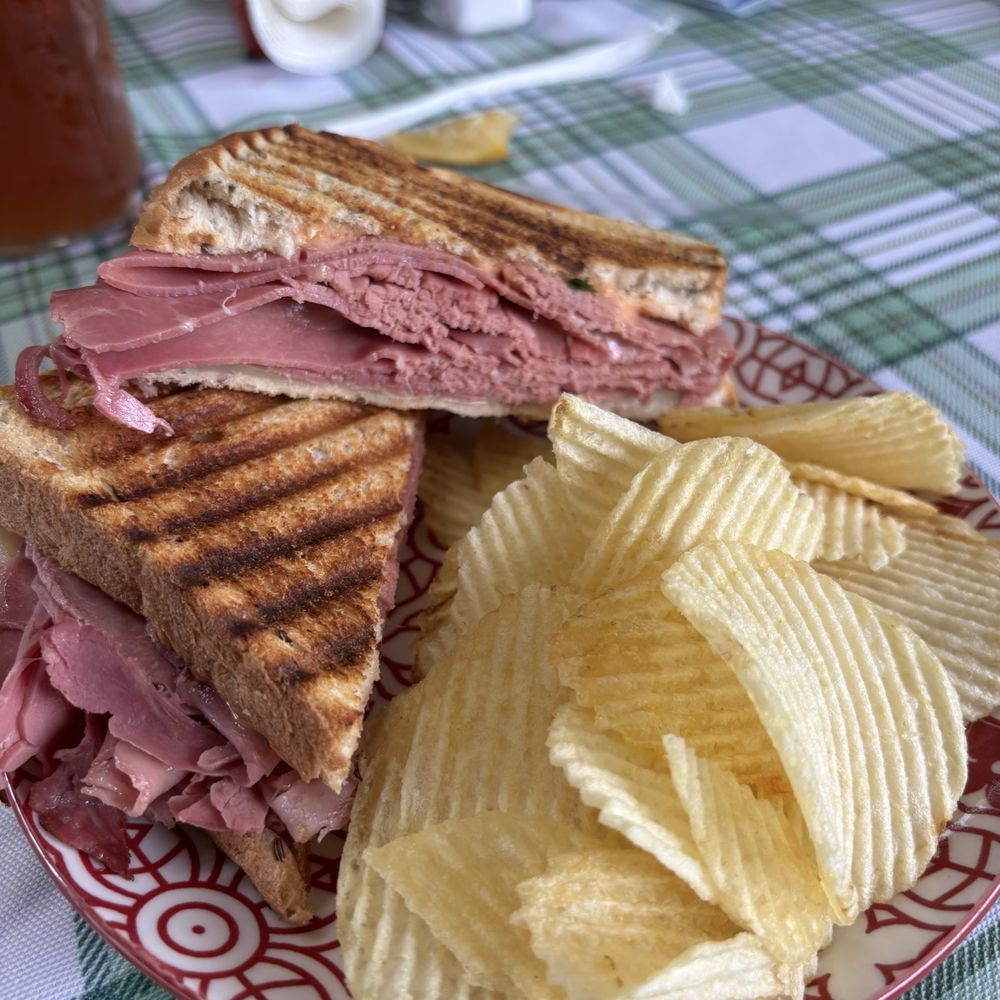 The Corner Cafe - Rueben - Cafes Near Me - Lexington, Tennessee The Corner Cafe - Rueben - Cafes Near Me - Lexington, Tennessee
