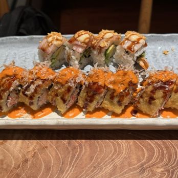 Doraku Sushi Kakaako - Sushi - Sushi Bars Near Me - Honolulu, Hawaii