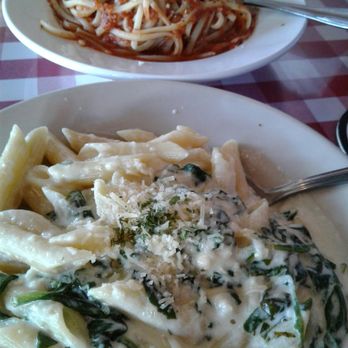 Auntie Pasto's - Spinach cream pasta & meatball linguine - Italian Near Me - Honolulu, Hawaii Auntie Pasto's - Spinach cream pasta & meatball linguine - Italian Near Me - Honolulu, Hawaii