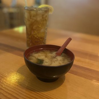 Tokyo Sushi - Miso soup and iced tea with lemon - Sushi Bars Near Me - Saint Louis, Missouri Tokyo Sushi - Miso soup and iced tea with lemon - Sushi Bars Near Me - Saint Louis, Missouri
