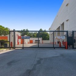 Public Storage