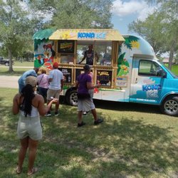 Kona Ice of Houston - Excited guests self-serving their desired flavors.