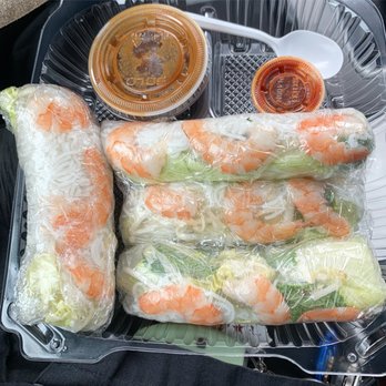 Pho Viet - Shrimp fresh spring rolls - Vietnamese Near Me - San Rafael, California Pho Viet - Shrimp fresh spring rolls - Vietnamese Near Me - San Rafael, California