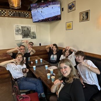 Max's Tavern - Pubs Near Me - Eugene, Oregon