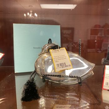 Inova Treasure Trove - Tiffany swan purse. - Thrift Stores Near Me - Mclean, Virginia