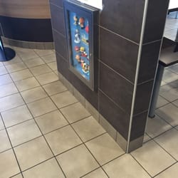 McDonald's - Lobby