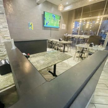 Stacking Philly’s - Dining area - Sandwiches Near Me - Lake Mary, Florida