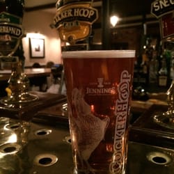 Gray Ox Inn - 4 draught beers with proper glasses