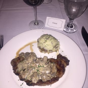 Freda's Seafood Grille - Steak mushrooms and Grenache. - Seafood Near Me - Austin, Texas