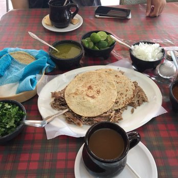 Barbacoa de Borrego el Amigo Chon - Breakfast & Brunch Near Me - León, GUA