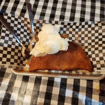 Rib Country BBQ - Murphy - Fried pied with ice cream. - Barbeque Near Me - Murphy, North Carolina