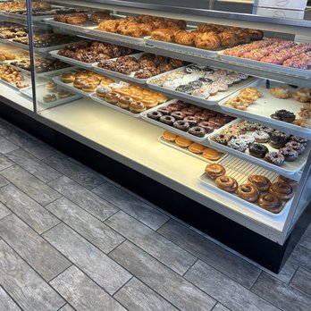 Original Rainbow Donuts Cafe - A nice variety of Half Dozen Donuts - Donuts Near Me - Scottsdale, Arizona Original Rainbow Donuts Cafe - A nice variety of Half Dozen Donuts - Donuts Near Me - Scottsdale, Arizona