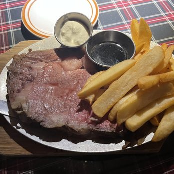 Tartan Room - Queen cut with steak fries - American Near Me - Orange, California Tartan Room - Queen cut with steak fries - American Near Me - Orange, California