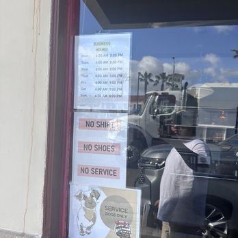 Woody's Diner - Diners Near Me - Sunset Beach, California