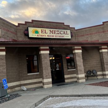 El Mezcal Restaurant - Mexican Near Me - Wisconsin Rapids, Wisconsin