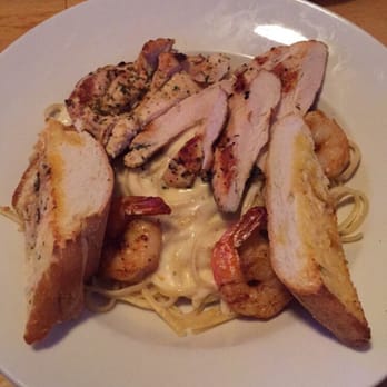 Buddy's Crabs & Ribs - Chicken and Shrimp Fettucini - Seafood Near Me - Annapolis, Maryland