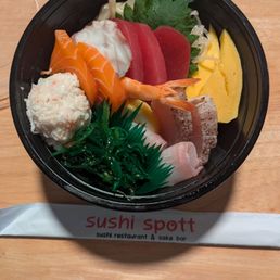 Chirashi bowl Chirashi bowl