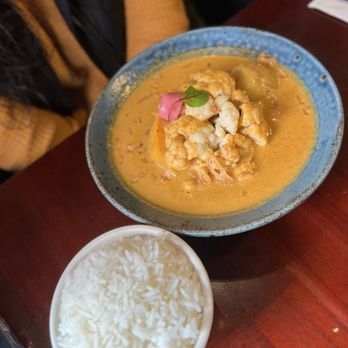 Soothr - Vegetable Masaman Trio - Thai Near Me - New York, New York