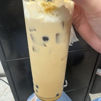 DF Donuts - Iced white Mocha with Carmel Drizzle and Boba - Donuts Near Me - Stockton, California DF Donuts - Iced white Mocha with Carmel Drizzle and Boba - Donuts Near Me - Stockton, California