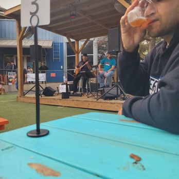 Hops & Hounds - Food came in less than 5 minutes! - Dog Parks Near Me - San Antonio, Texas Hops & Hounds - Food came in less than 5 minutes! - Dog Parks Near Me - San Antonio, Texas
