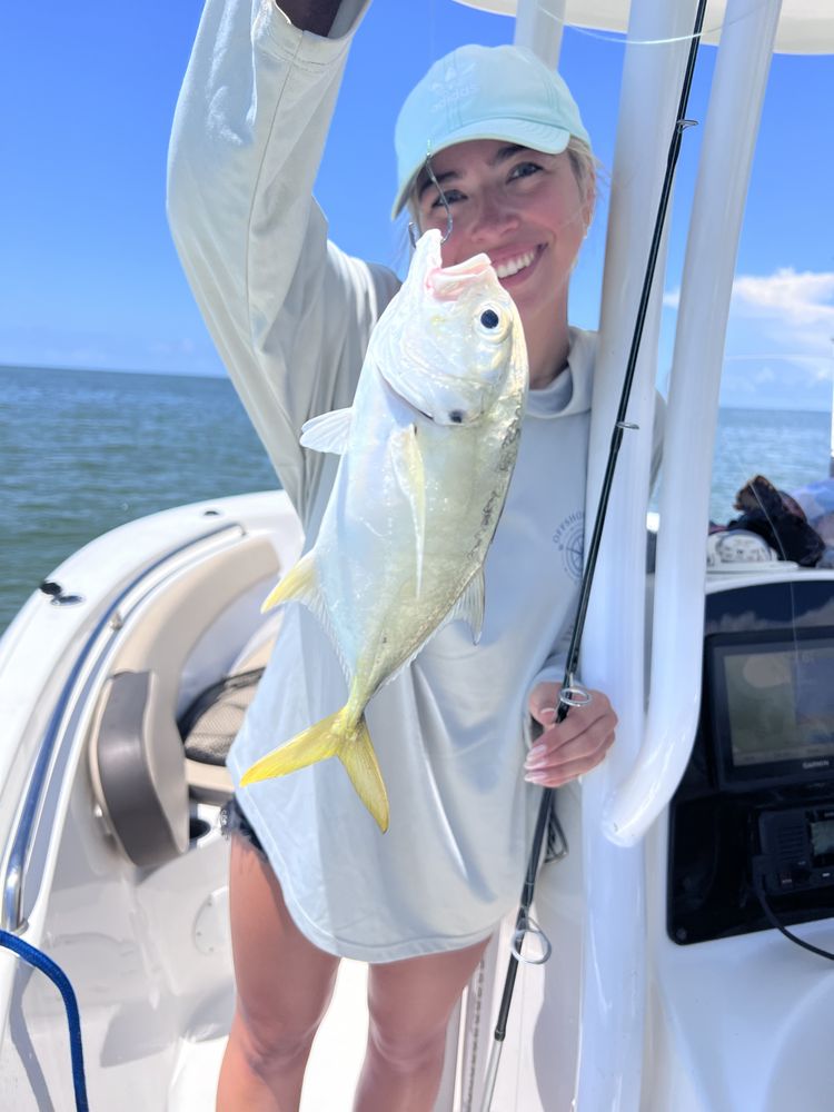 Blue Barracuda Charters Logo