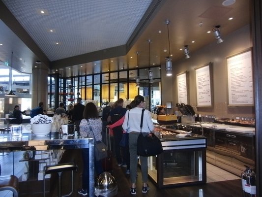 Caffe Nero by null