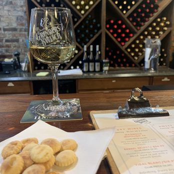 Grinder's Switch Winery - Wineries Near Me - Nashville, Tennessee