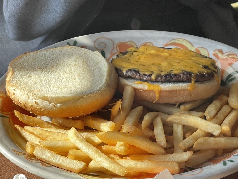 Ixtapa Mexican Restaurant Logo