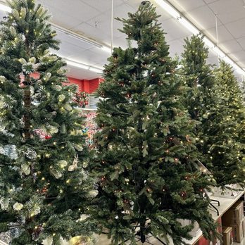 Michaels - Look at all of the beautiful Christmas trees. - Arts & Crafts Near Me - Reston, Virginia
