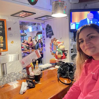 Herbie's Bar and Chowder House - Bars Near Me - Marathon, Florida